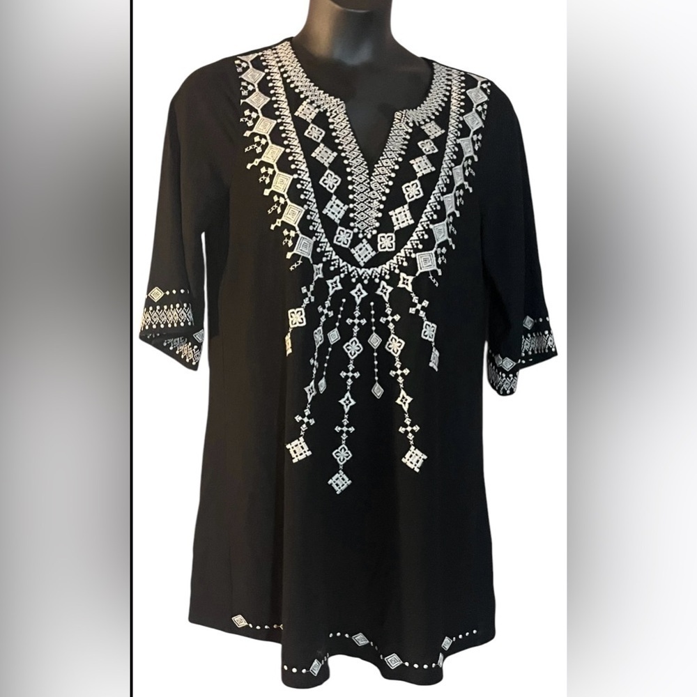 Savanna Jane tunic dress boho Lagen look Medium popover Vneck crochet Medium